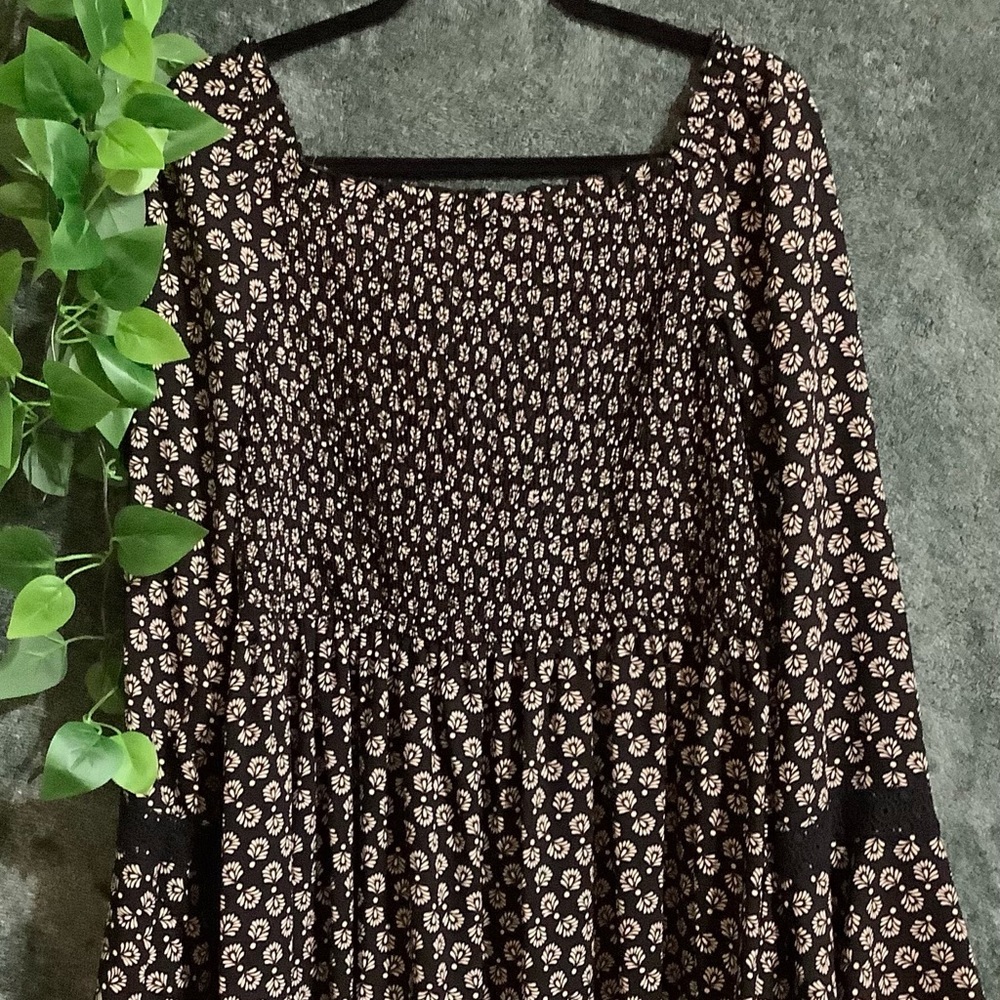 Black classy wear dress